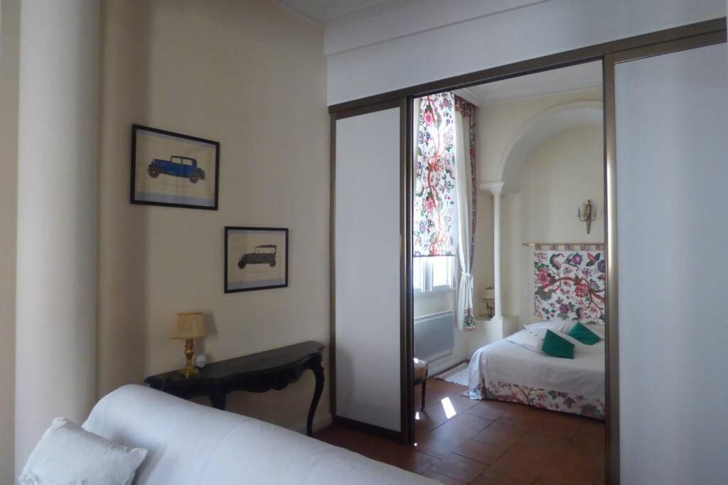 Logis de Sainte-Scarbes Appartement Toulouse Buitenkant foto